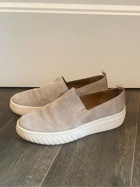 Sofft Taupe Gray Suede Slip-On Platform Sneakers
